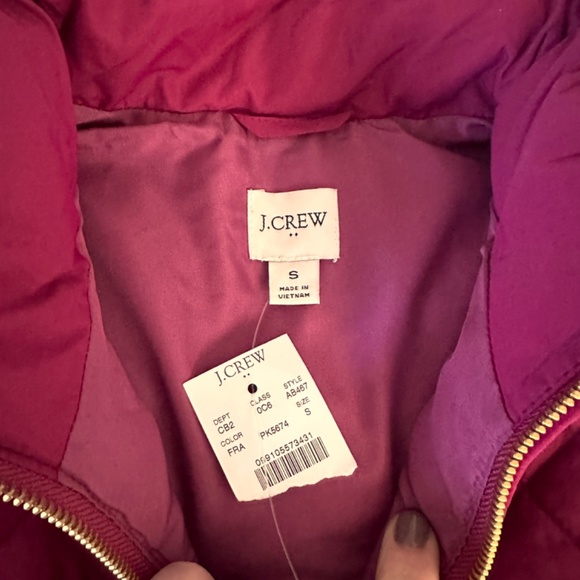 J.Crew quilted vest, magenta/fuschia, NWT, small - Picture 4 of 5
